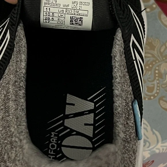 💙NWT NEW BALANCE SNEAKERS💙